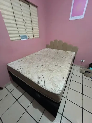 Cama de casal baú e colchão