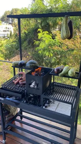 PARRILA JV PARRILLAS: CHURRASQUEIRA ARGENTINA COM BRASEIRO, FIRE BOX, 4 GRELHAS E RODIZIOS