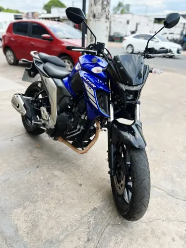 FAZER 250CC 