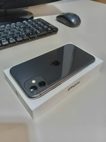 IPHONE 11 64gb