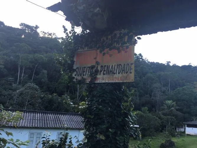 Excelente Propriedade/sitio em Estrada da colônia Nova Iguaçu RJ