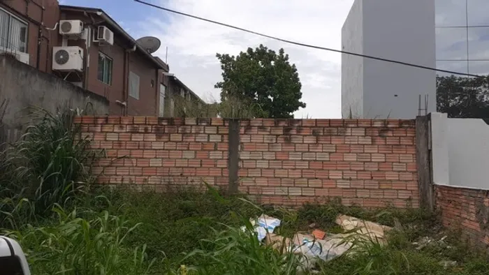 Moura Gestor Imobiliário-Vende Excelente Terreno no Centro Comercial de Itaituba(8,50x28