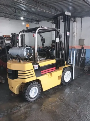 Empilhadeira Automática 2,5t