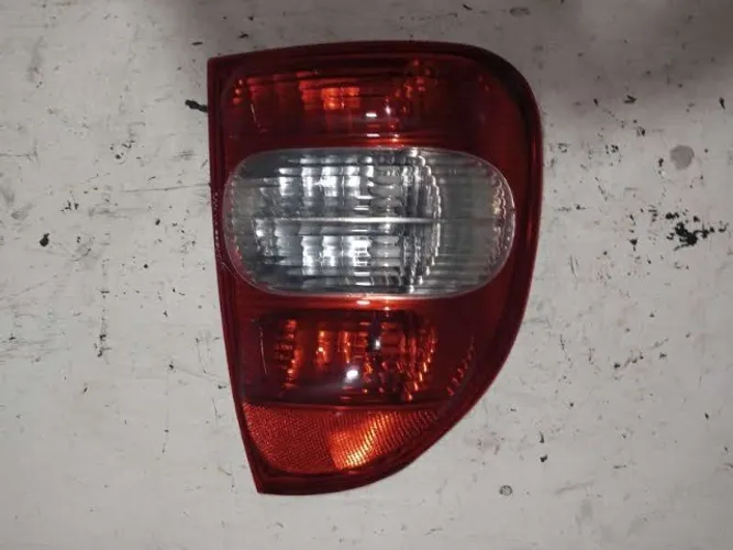 Lanterna Traseira Adap. Corsa Sedan 2000 Ré Cristal L.E
