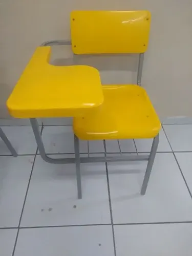 Cadeira escolar juvenil
