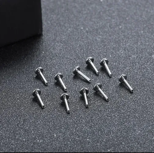 Hastes Piercing 5mm e 4mm em Titânio rosca interna 