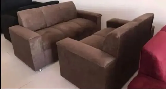 Conjunto de sofá novo de fábrica 