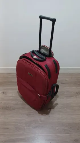 Maleta de Viagem vermelha 56 cm x 40 cm x 24 cm