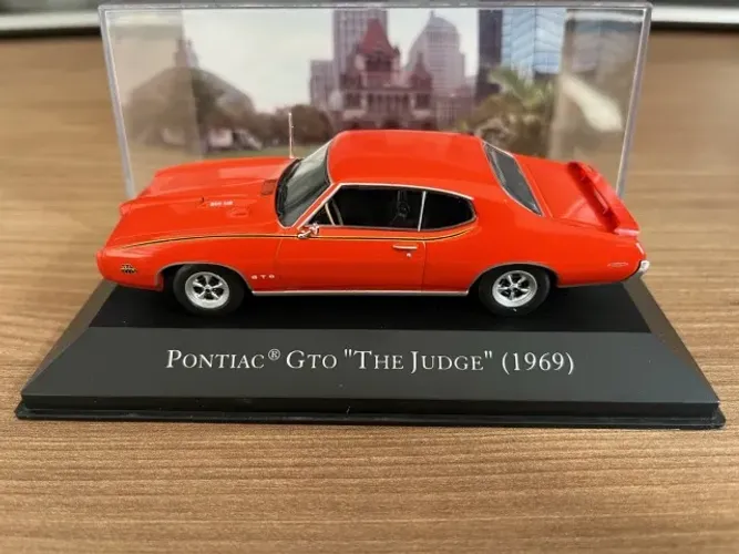 American Cars - Pontiac Gto 'the Judge' + Fascículo 1/43