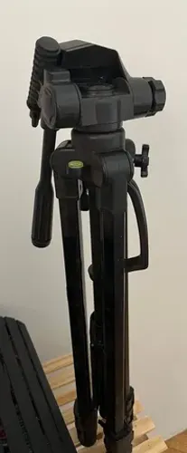 Vendo tripé câmera e celular profissional 