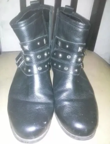 Bota Santinato Couro Pirâmide P Metal Girls Hard Rock N° 39