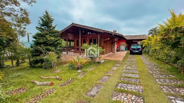 Casa térrea à venda no condomínio Paysage Vert.
