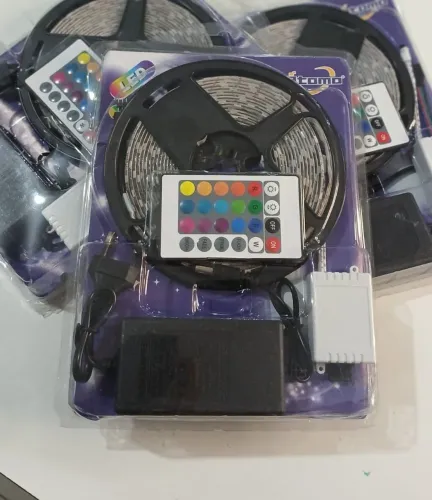 Fita de LED RGB com controle remoto