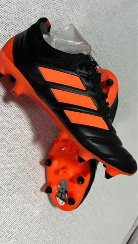 Chuteira Adidas Copa 20.1 SG