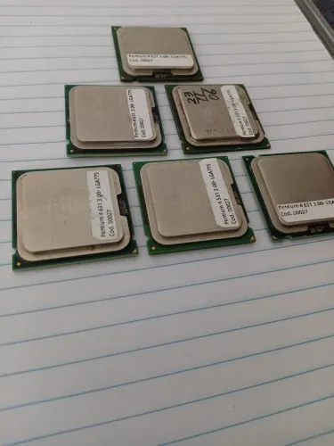 Processador Intel LGA775 Pentium 4 CPU 631 3.00 Ghz (unidade)