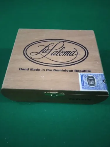 Caixa de charutos La Paloma