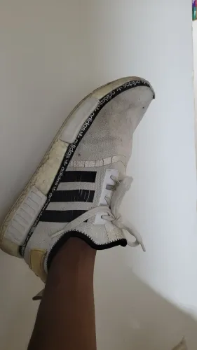Tênis adidas NMD r1