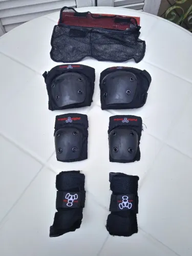 Kit Proteção Infantil Skate/patins Triple Eight Tamanho XP