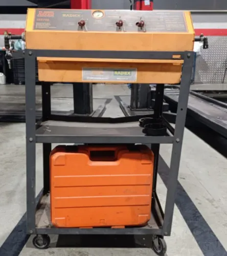 Máquina para limpeza do sistema de arrefecimento radiex 109700