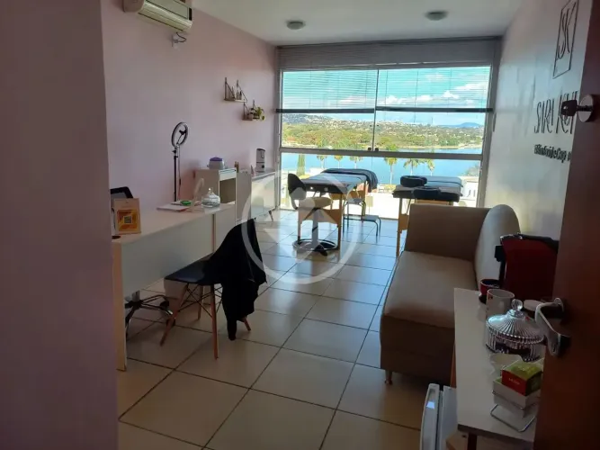 SALA COMERCIAL EM CIMA DA CAIXA ECONOMICA DE LAGOA SANTA codigo: 148435