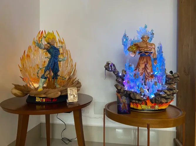 Goku e Vegeta Resina 1/4 Figure Class e Tsume 