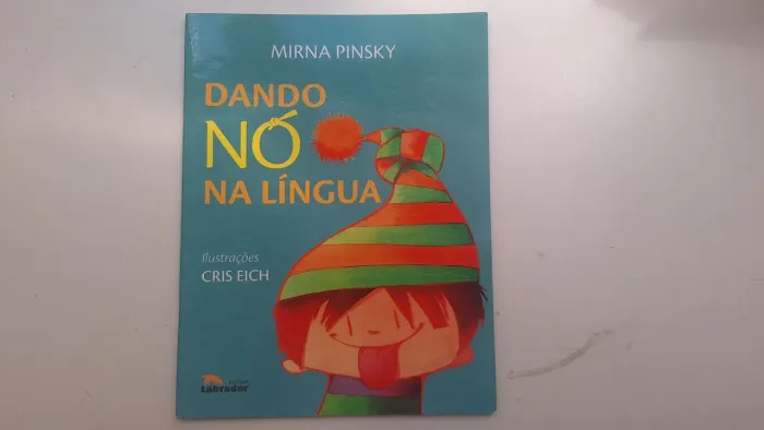 Livro infantil Dando Nó na Língua 