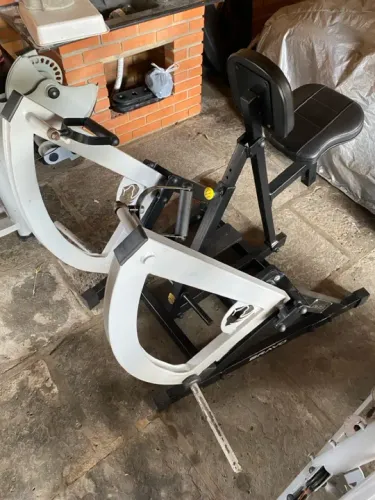 Máquina Remada Articulada para Academia