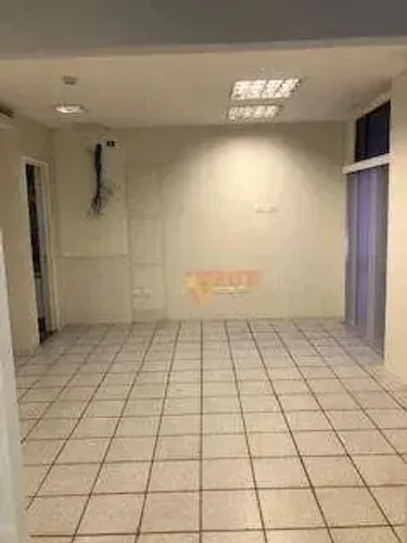 VENDO Sala na Ilha do Leite - COMERCIAL