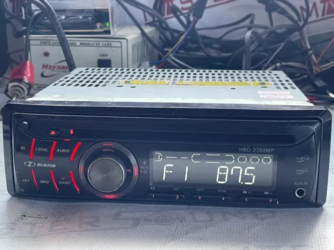Cd radio auxiliar h buster lindo aparelho na promoção so 89,90