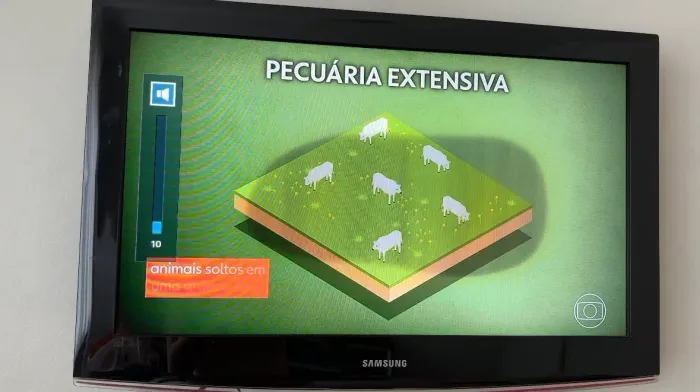 TV LCD SAMSUNG 32 POLEGADAS HD COM CONVERSOR DIGITAL INTEGRADO E SUPORTE DE PAREDE 