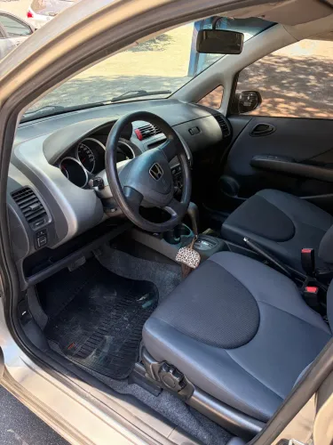 Honda Fit LX 1.4/ 1.4 Flex 8v/16v 5P Aut. 2006