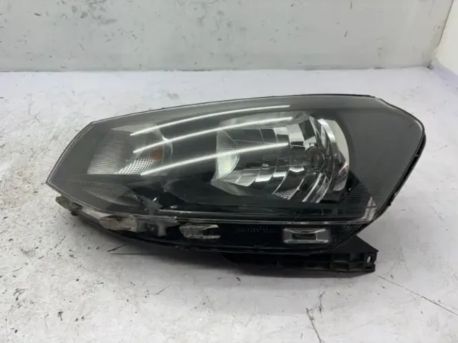 Farol Esquerdo Volkswagen Saveiro 2018 á 2022 #127