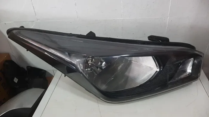 Farol Hyundai HB20 2016 original usado direito 