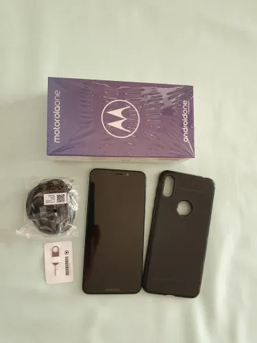 Celular Motorola One