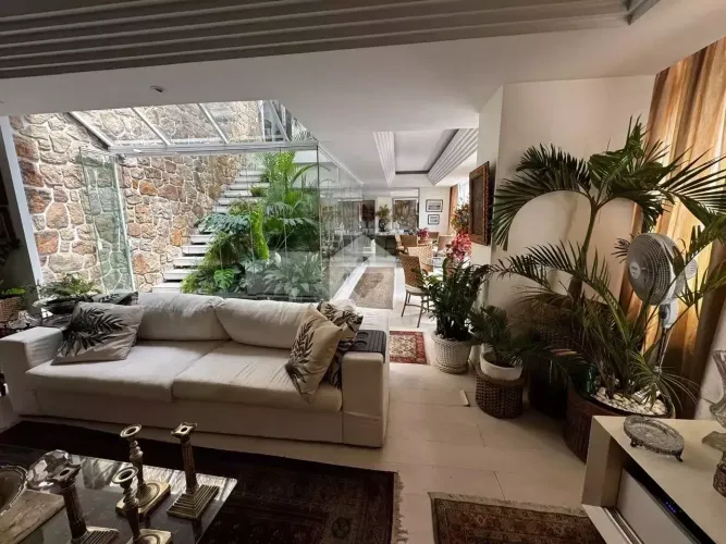 Cobertura para venda com 6 quartos, 647m² - Copacabana - Rio de Janeiro/RJ