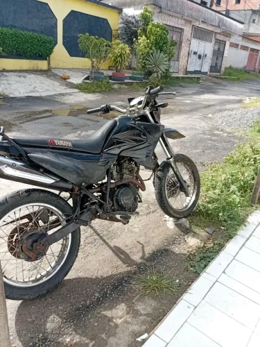 Moto pra bolo em outra ou em um carro