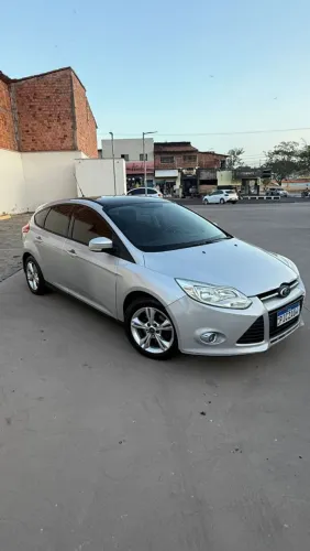 Ford Focus 1.6 S/1.6 SE Flex 16V 5P AUT 2015
