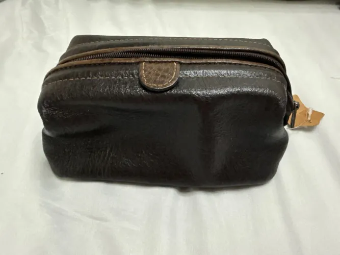 Necessaire 100% Couro Legitimo