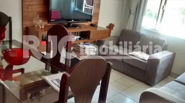 Apartamento para venda possui 60 metros quadrados com 2 quartos em Tijuca - Rio de Janeiro