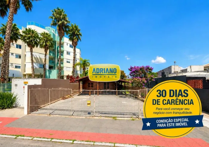 Casa com 3 dormitórios para alugar, 169 m² por R$ 7.036,97/mês - Abraão - Florianópolis/SC