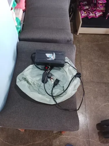 Moto elétrica com chaves ela tá enferrujada aceito game portátil abaixo o preço por game