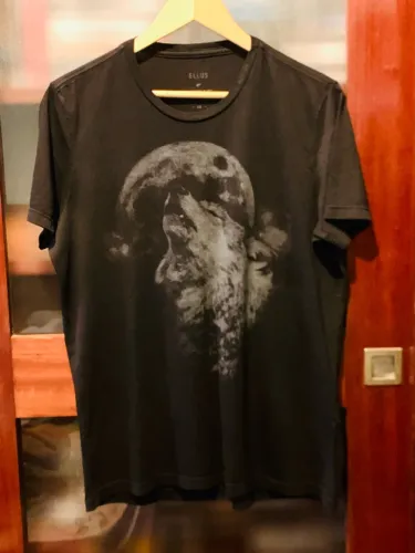 Camiseta Ellus Lobo TAM P
