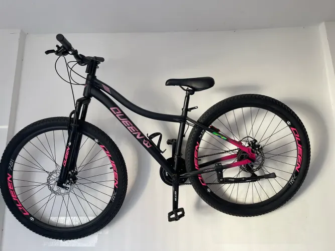 Bicicleta aro 29 Semi nova Pouco usada