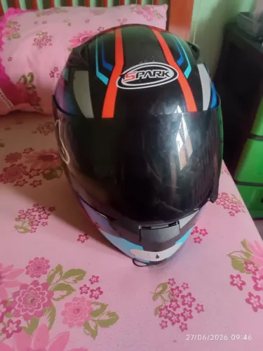 Capacete