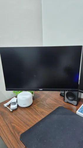 Monitor Philips 23.8 IPS Full HD 75Hz + Braço articulado