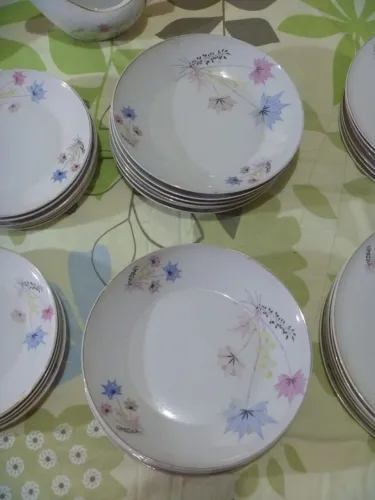 APARELHO DE JANTAR PORCELANA REAL 39 PÇS - ANOS 70