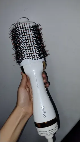 Escova secadora