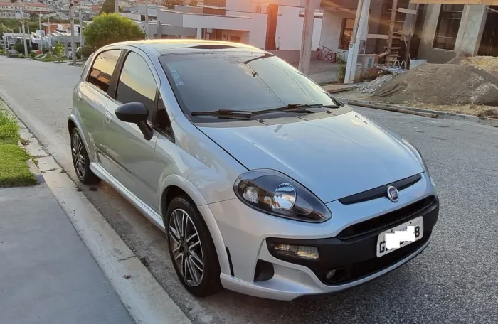 Fiat Punto Blackmotion 1.8 Flex 16V 5P. 2016