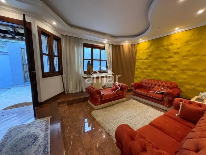 Casa Padrão Na Melhor localização do Bairro Alvaro Camargos