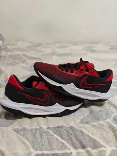 Tênis Nike Precision 6 Masculino Preto e Vermelho (Bred)